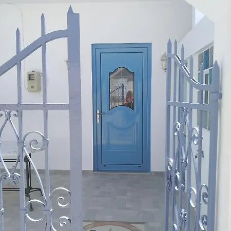 Idealholidayhome *